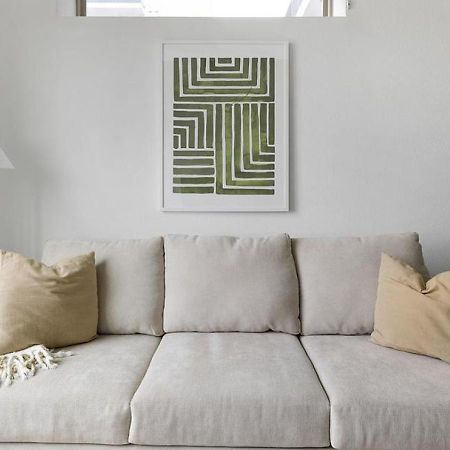Landing - Modern Apartment With Amazing Amenities Houston Bagian luar foto