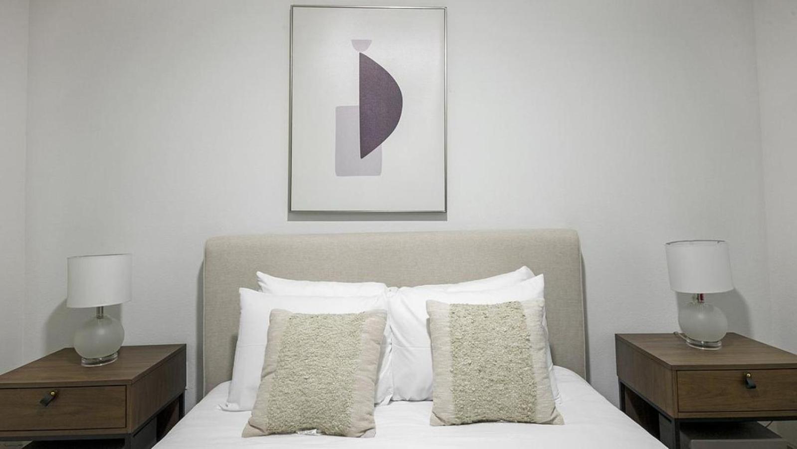 Landing - Modern Apartment With Amazing Amenities Houston Bagian luar foto
